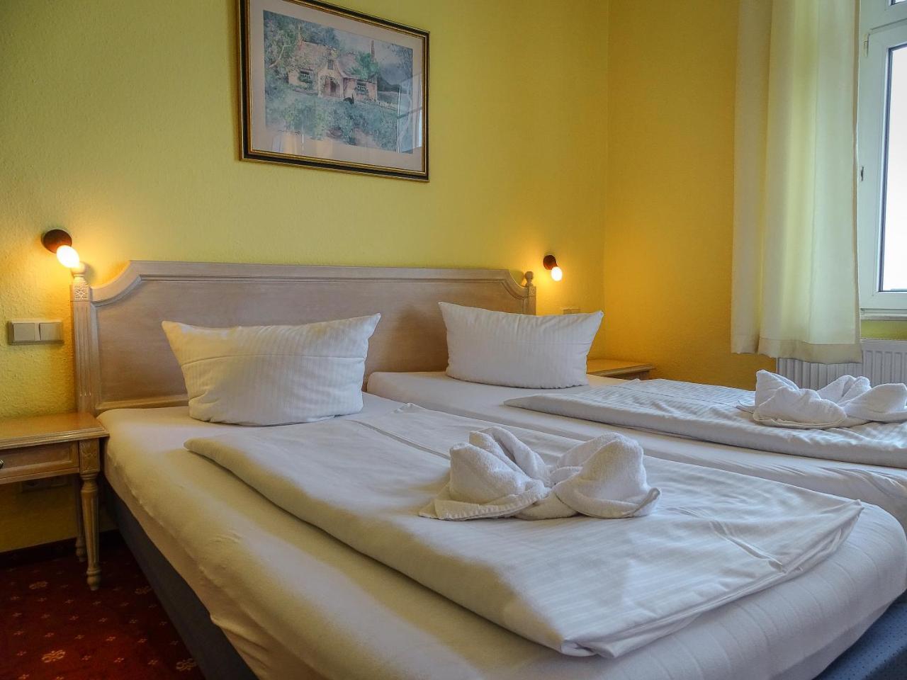 Hotel Stubenberg Gernrode  Экстерьер фото